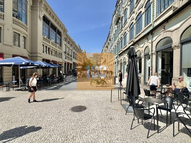 Apartment for Sale in Cedofeita, Santo Ildefonso, Sé, Miragaia, São Nicolau E Vitória, Porto 20