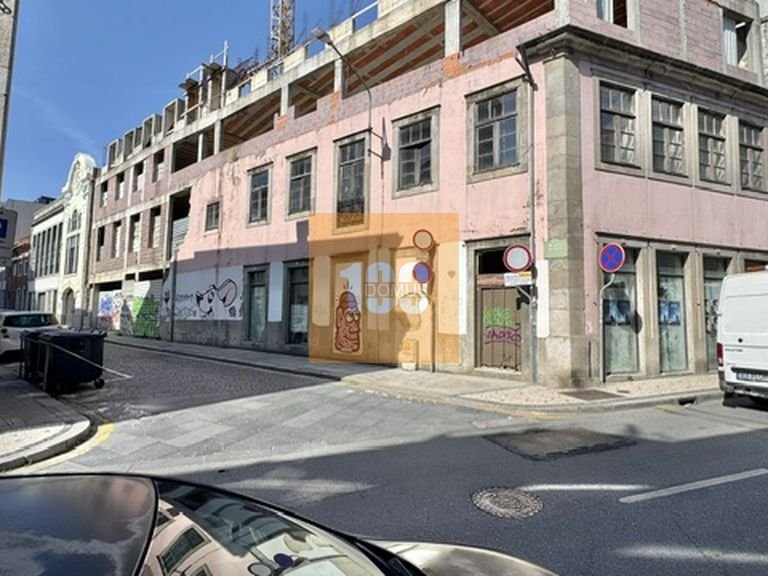 Apartment for Sale in Cedofeita, Santo Ildefonso, Sé, Miragaia, São Nicolau E Vitória, Porto 3