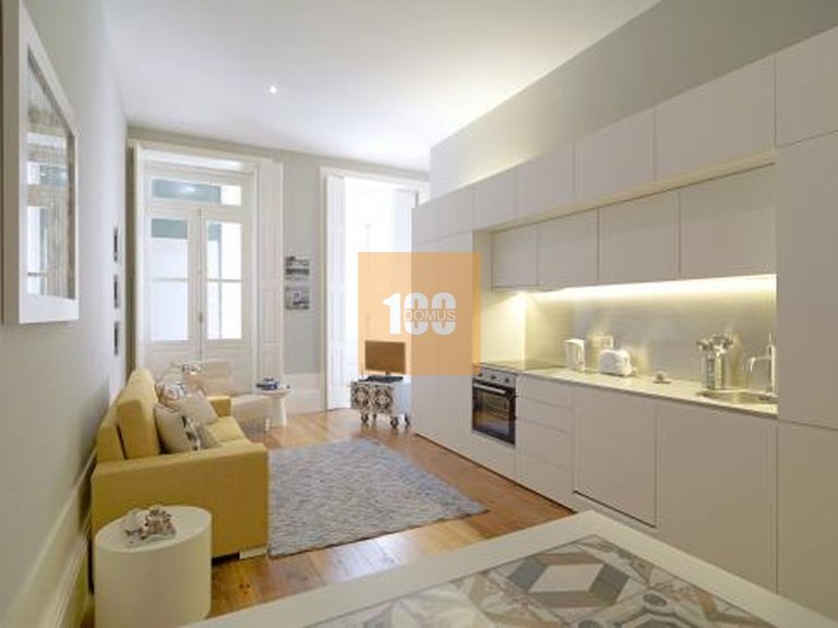 Apartment for Sale in Cedofeita, Santo Ildefonso, Sé, Miragaia, São Nicolau E Vitória, Porto 1