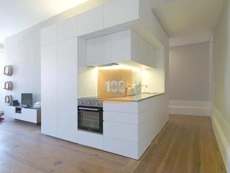Apartment for Sale in Cedofeita, Santo Ildefonso, Sé, Miragaia, São Nicolau E Vitória, Porto 4