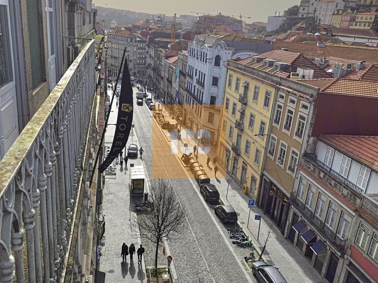 Apartment for Sale in Cedofeita, Santo Ildefonso, Sé, Miragaia, São Nicolau E Vitória, Porto 9