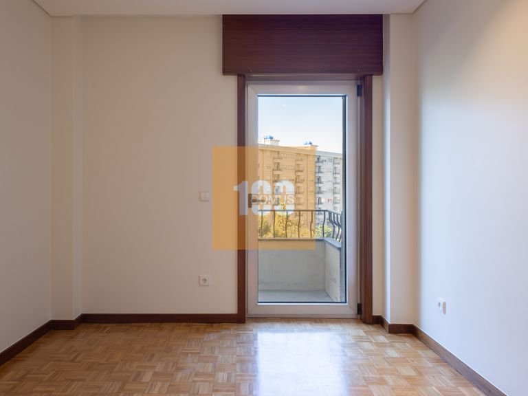 Apartment for Sale in Aldoar, Foz Do Douro E Nevogilde, Porto 15