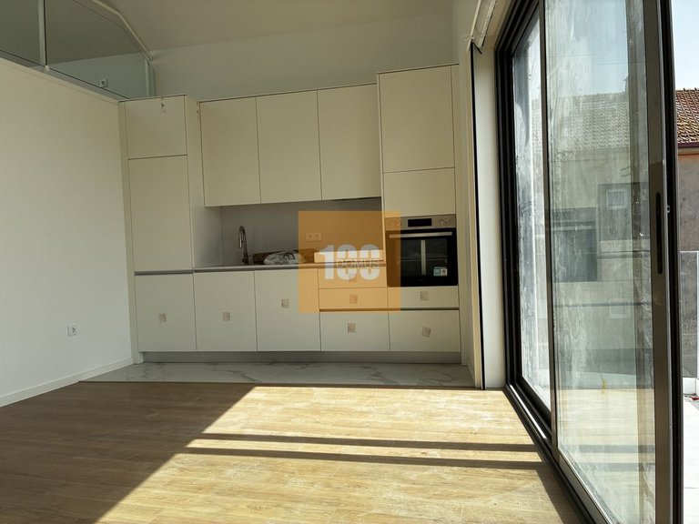 Apartment for Sale in Cedofeita, Santo Ildefonso, Sé, Miragaia, São Nicolau E Vitória, Porto 8