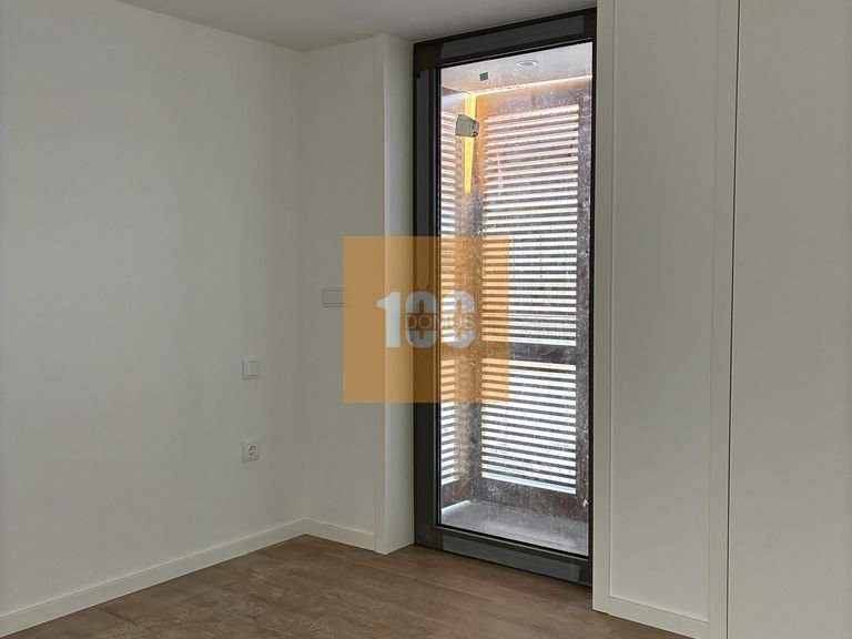 Apartment for Sale in Cedofeita, Santo Ildefonso, Sé, Miragaia, São Nicolau E Vitória, Porto 20