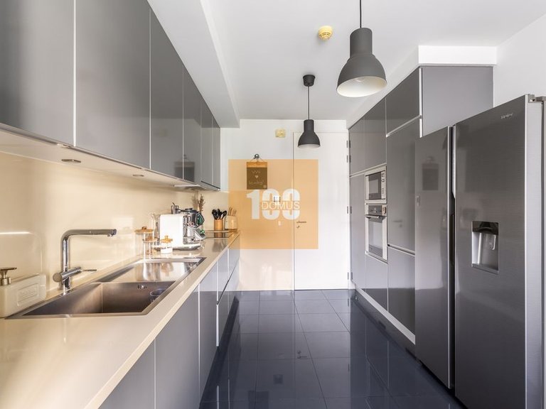 Apartment for Sale in Lordelo Do Ouro E Massarelos, Porto 10