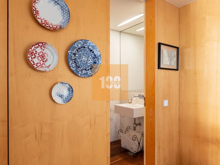 Apartment for Sale in Lordelo Do Ouro E Massarelos, Porto 14