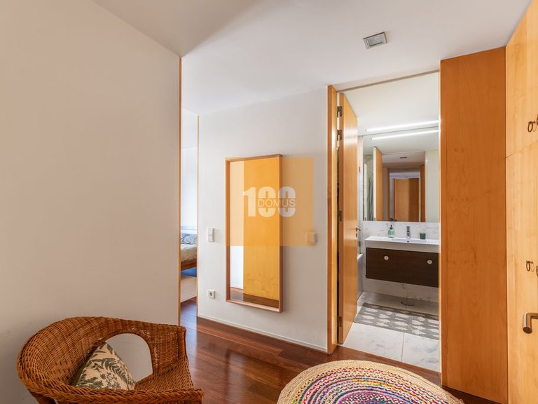 Apartment for Sale in Lordelo Do Ouro E Massarelos, Porto 23