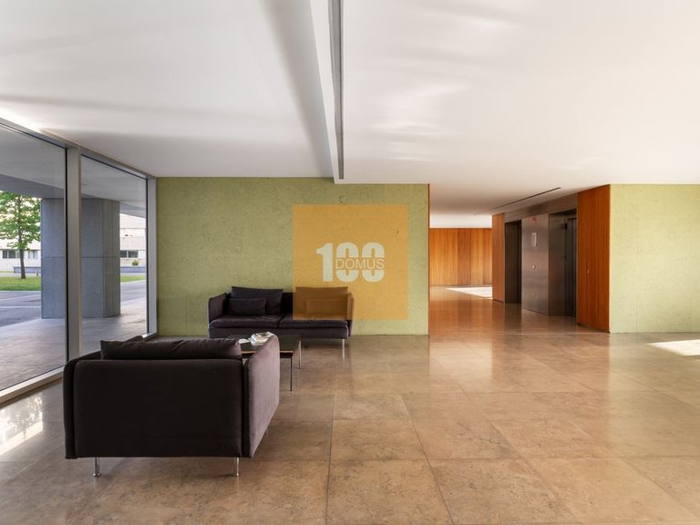 Apartment for Sale in Lordelo Do Ouro E Massarelos, Porto 27