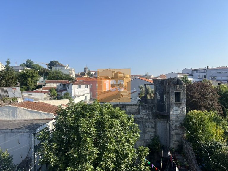 Commercial for Sale in Bonfim, Porto 2