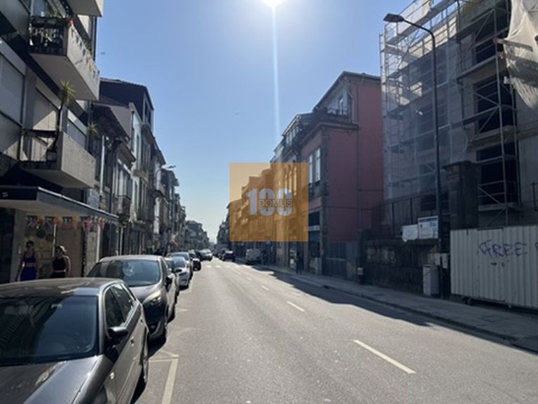 Commercial for Sale in Bonfim, Porto 5