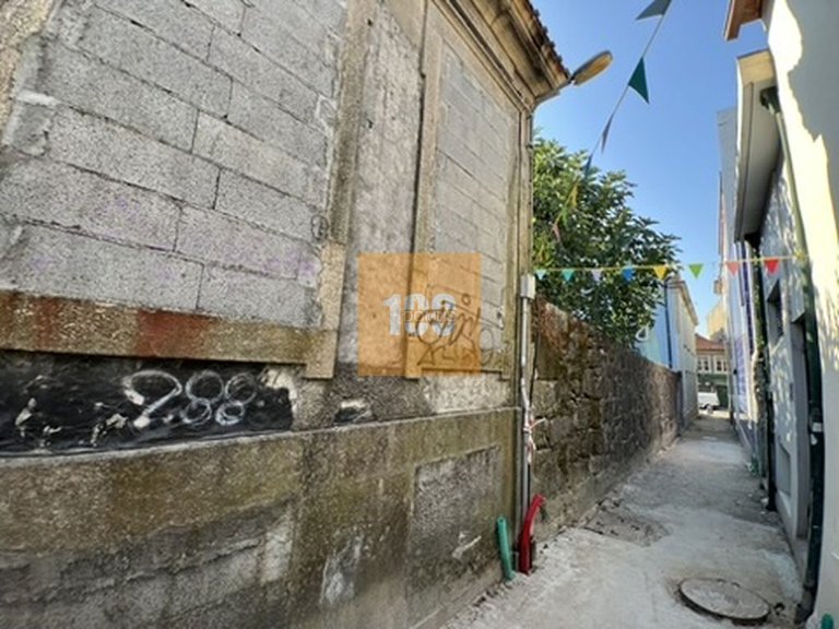 Commercial for Sale in Bonfim, Porto 9