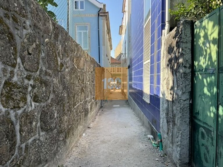Commercial for Sale in Bonfim, Porto 13