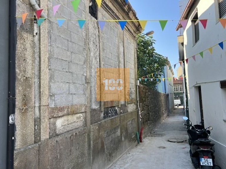 Commercial for Sale in Bonfim, Porto 30