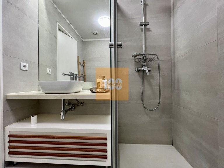 Apartment for Sale in Cedofeita, Santo Ildefonso, Sé, Miragaia, São Nicolau E Vitória, Porto 11