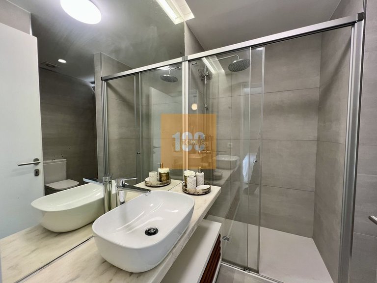Apartment for Sale in Cedofeita, Santo Ildefonso, Sé, Miragaia, São Nicolau E Vitória, Porto 12