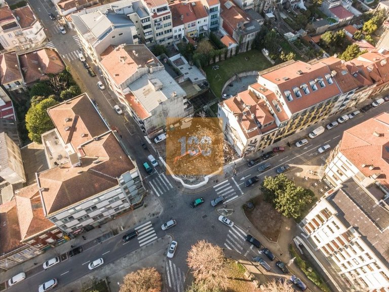 Apartment for Sale in Bonfim, Porto 8