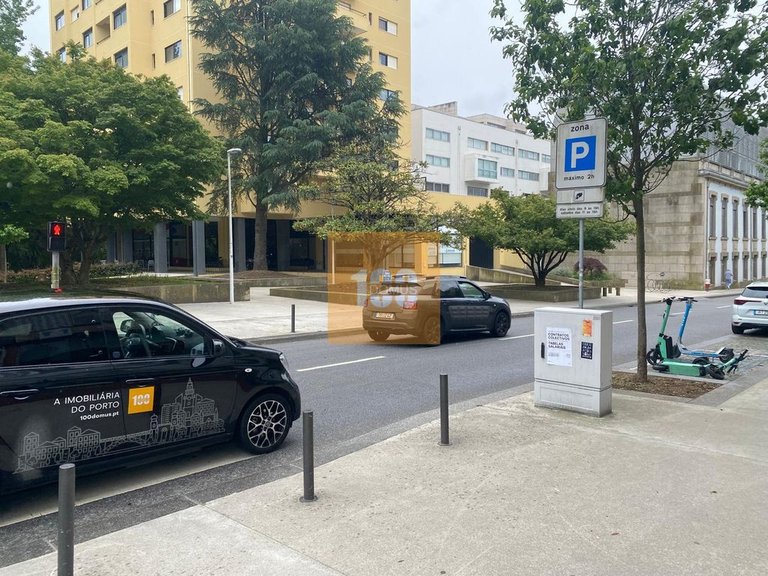 Apartment for Sale in Bonfim, Porto 16