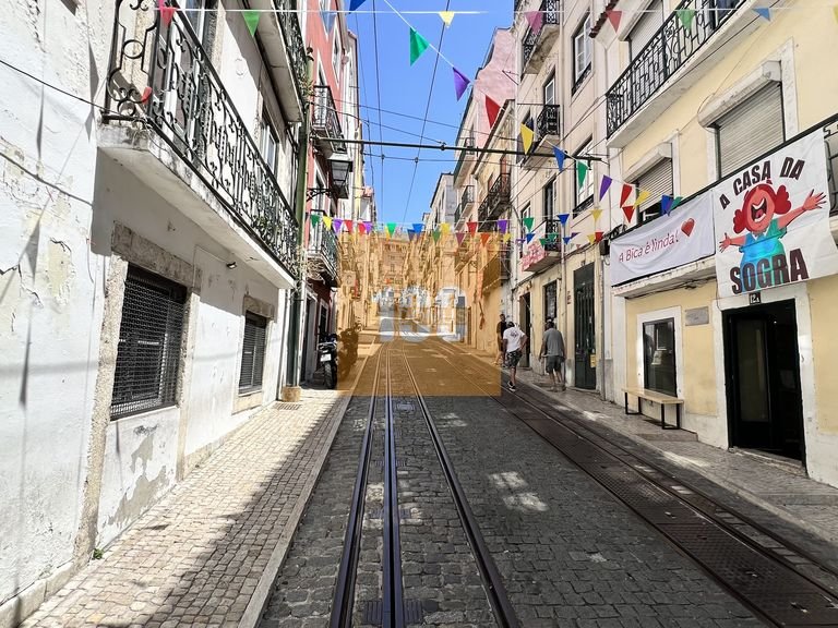 Apartment for Sale in Misericórdia, Lisbon 22