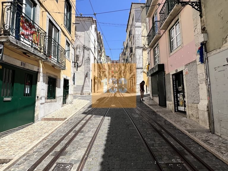 Apartment for Sale in Misericórdia, Lisbon 24
