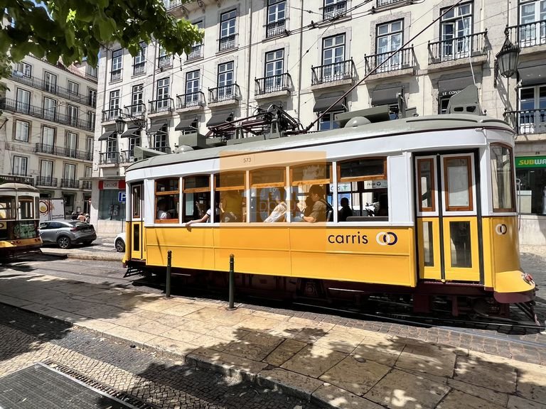 Apartment for Sale in Misericórdia, Lisbon 32