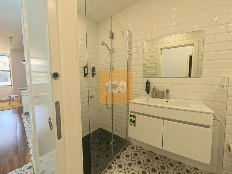 Apartment for Sale in Ramalde, Porto 12