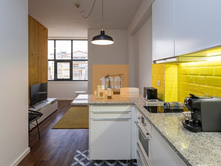 Apartment for Sale in Ramalde, Porto 4
