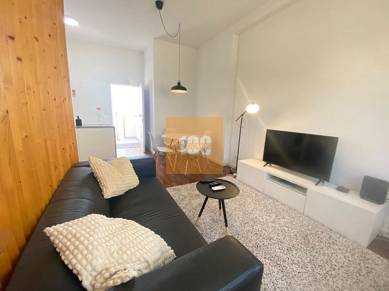 Apartment for Sale in Ramalde, Porto 2