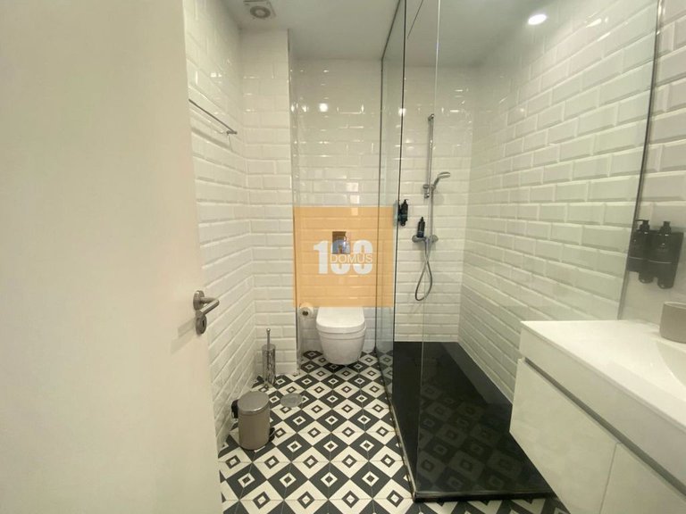 Apartment for Sale in Ramalde, Porto 16