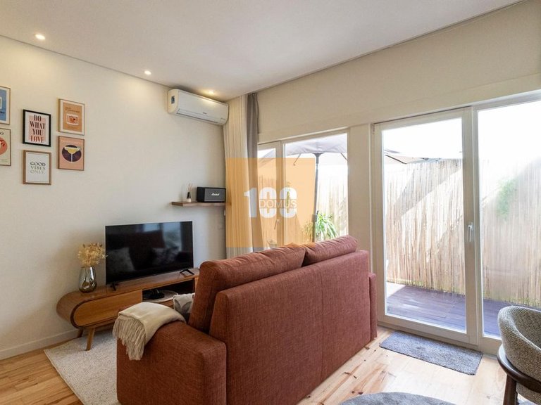 Apartment for Sale in Cedofeita, Santo Ildefonso, Sé, Miragaia, São Nicolau E Vitória, Porto 4