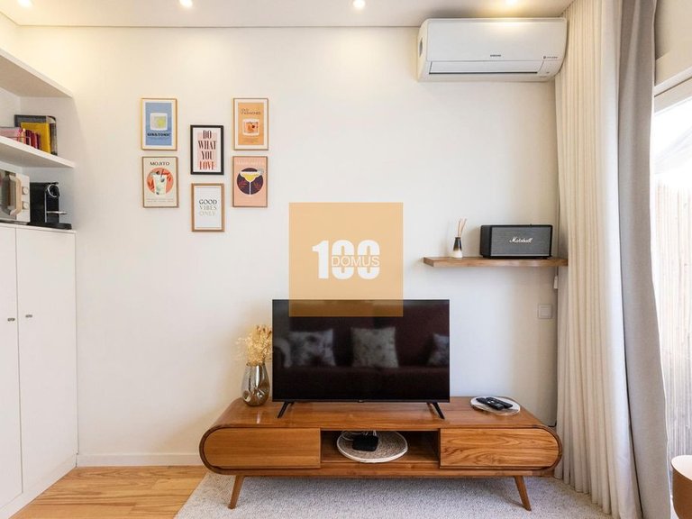 Apartment for Sale in Cedofeita, Santo Ildefonso, Sé, Miragaia, São Nicolau E Vitória, Porto 9