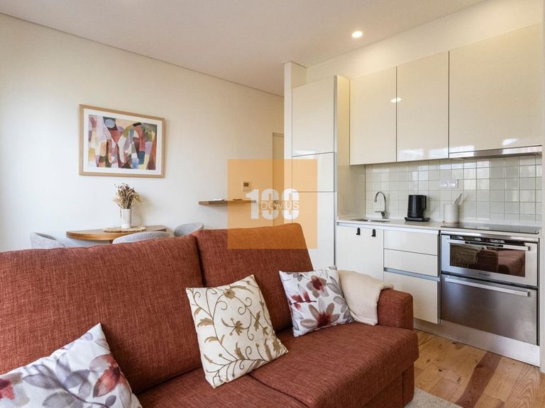 Apartment for Sale in Cedofeita, Santo Ildefonso, Sé, Miragaia, São Nicolau E Vitória, Porto 10