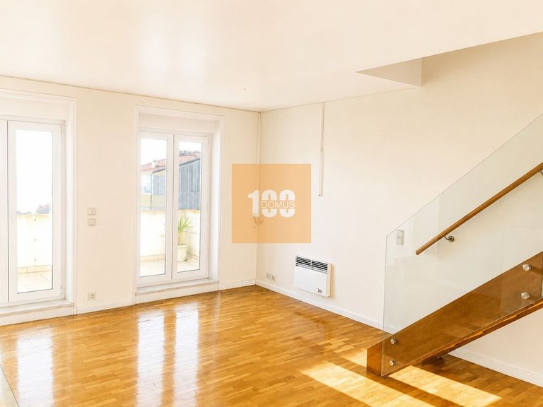 Apartment for Rent in Aldoar, Foz Do Douro E Nevogilde, Porto 1