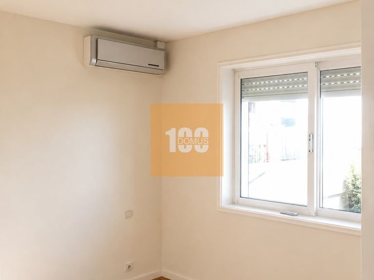 Apartment for Rent in Aldoar, Foz Do Douro E Nevogilde, Porto 19
