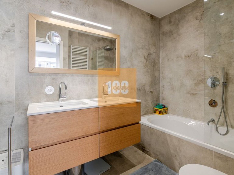 Apartment for Sale in Aldoar, Foz Do Douro E Nevogilde, Porto 45