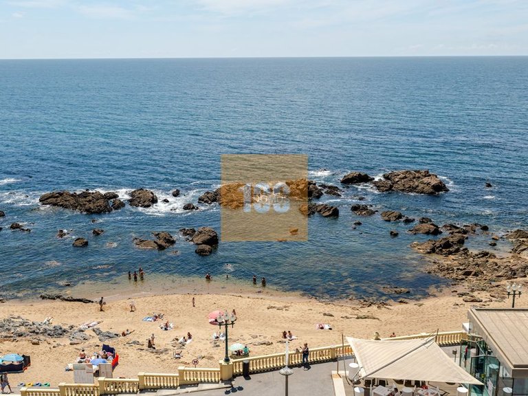 Apartment for Sale in Aldoar, Foz Do Douro E Nevogilde, Porto 49