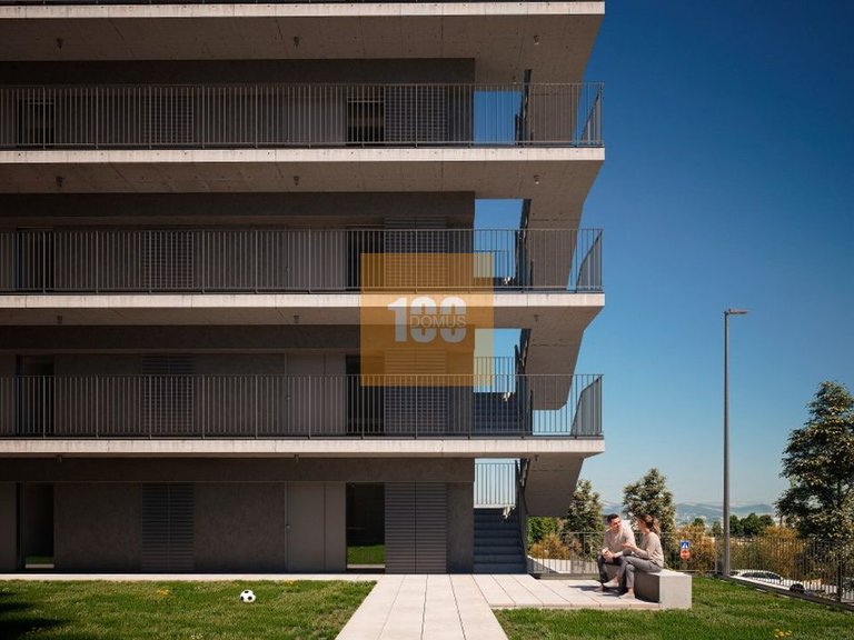 Apartment for Sale in Vilar De Andorinho, Porto 2