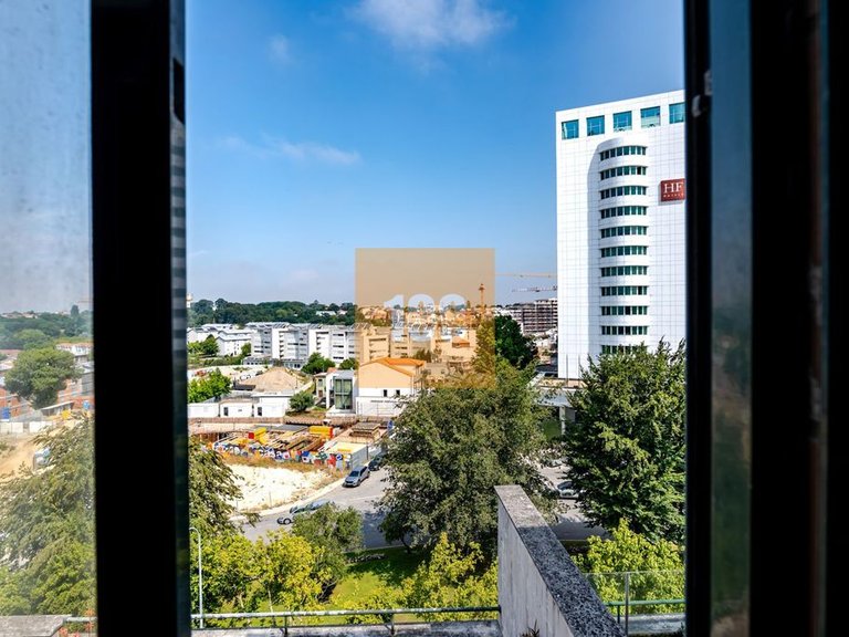 Apartment for Sale in Lordelo Do Ouro E Massarelos, Porto 12