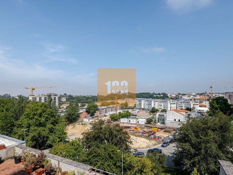 Apartment for Sale in Lordelo Do Ouro E Massarelos, Porto 13