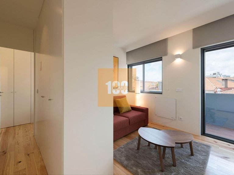 Apartment for Sale in Cedofeita, Santo Ildefonso, Sé, Miragaia, São Nicolau E Vitória, Porto 9