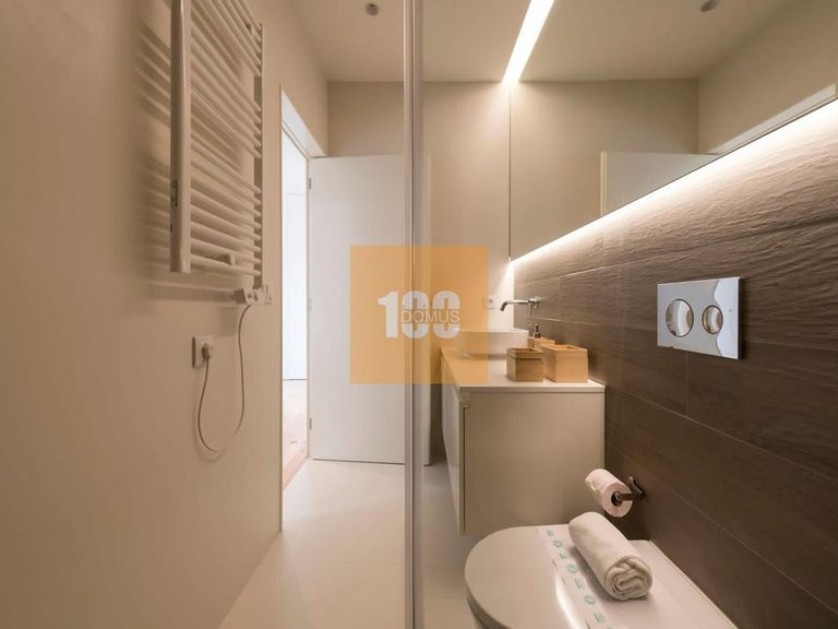 Apartment for Sale in Cedofeita, Santo Ildefonso, Sé, Miragaia, São Nicolau E Vitória, Porto 20