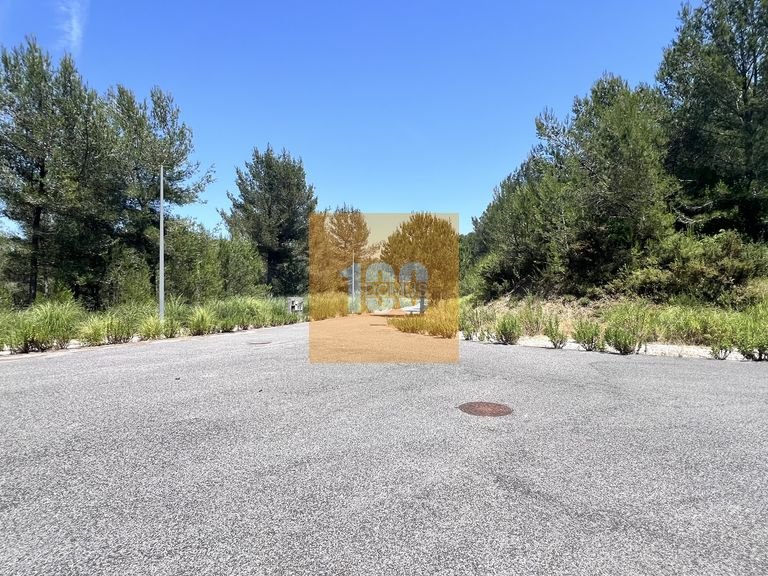 Plot for Sale in S.maria E S.miguel, S.martinho, S.pedro Penaferrim, Lisbon 10