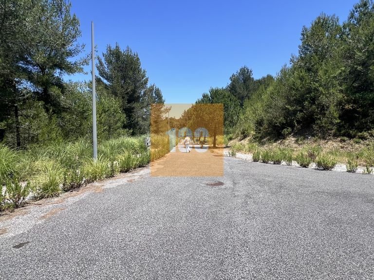 Plot for Sale in S.maria E S.miguel, S.martinho, S.pedro Penaferrim, Lisbon 9