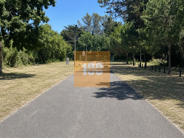 Plot for Sale in S.maria E S.miguel, S.martinho, S.pedro Penaferrim, Lisbon 2