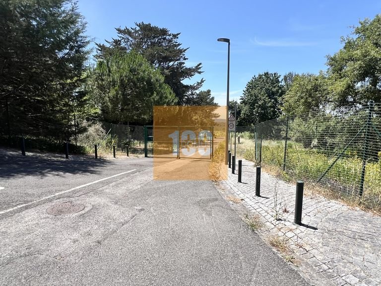 Plot for Sale in S.maria E S.miguel, S.martinho, S.pedro Penaferrim, Lisbon 11