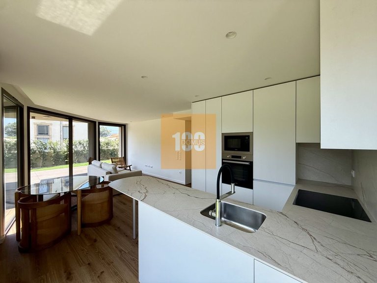 Apartment for Sale in Arcozelo, Porto 7