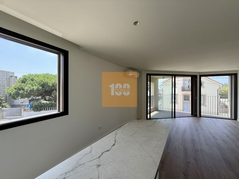 Apartment for Sale in Arcozelo, Porto 4