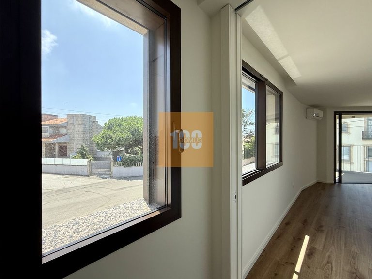 Apartment for Sale in Arcozelo, Porto 5