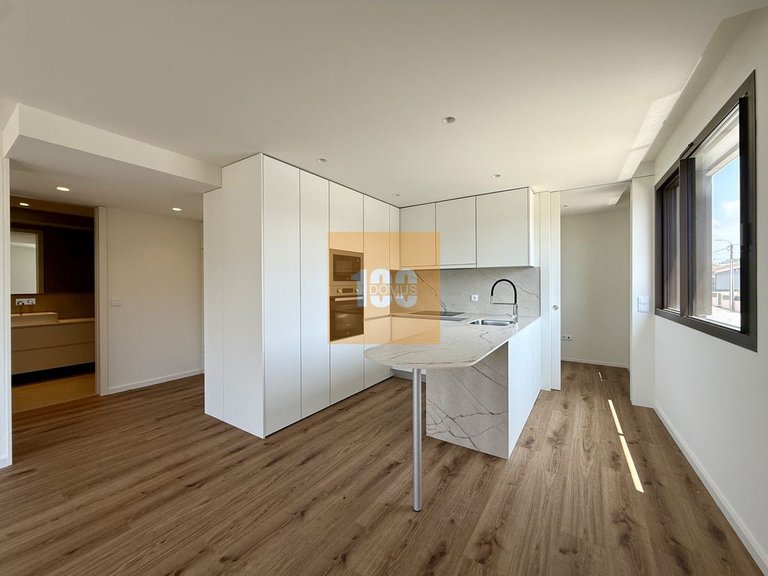 Apartment for Sale in Arcozelo, Porto 9