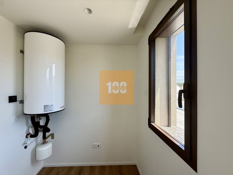 Apartment for Sale in Arcozelo, Porto 11