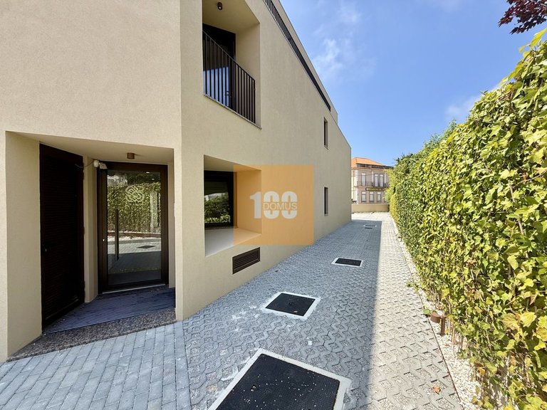 Apartment for Sale in Arcozelo, Porto 24
